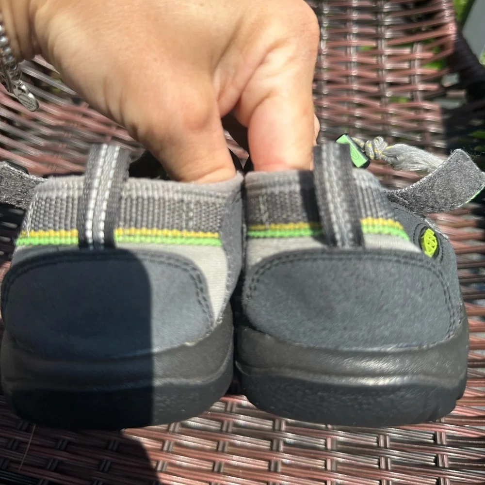 Keen Kid's Newport H2 Waterproof Sandals - Racer Gray Size 3